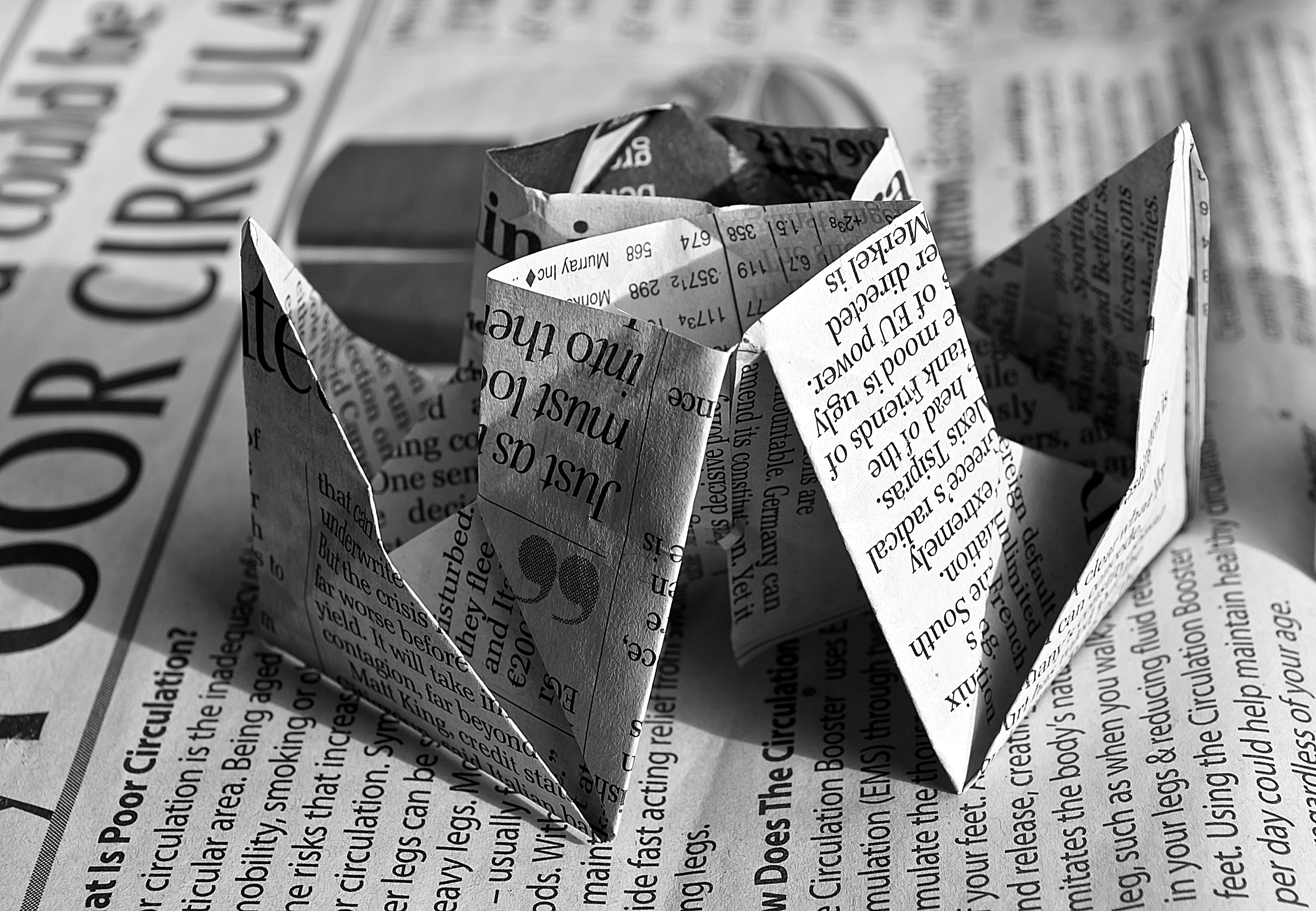 newspaper-origami-40906